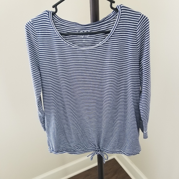 Loft - Vintage Soft  Top  Size Medium - Picture 3 of 6